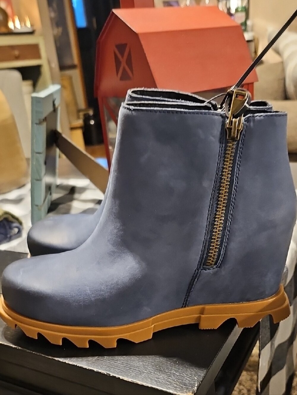 Women's Size 9.5 Sorel Joan Of Arctic Boot